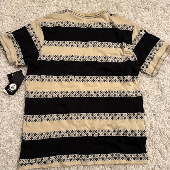 Volcom T-shirt - Picture 7 of 8